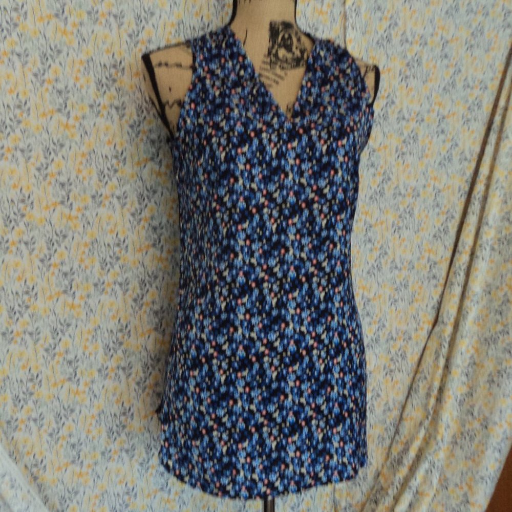 Tank Top - Picture 2 of 6